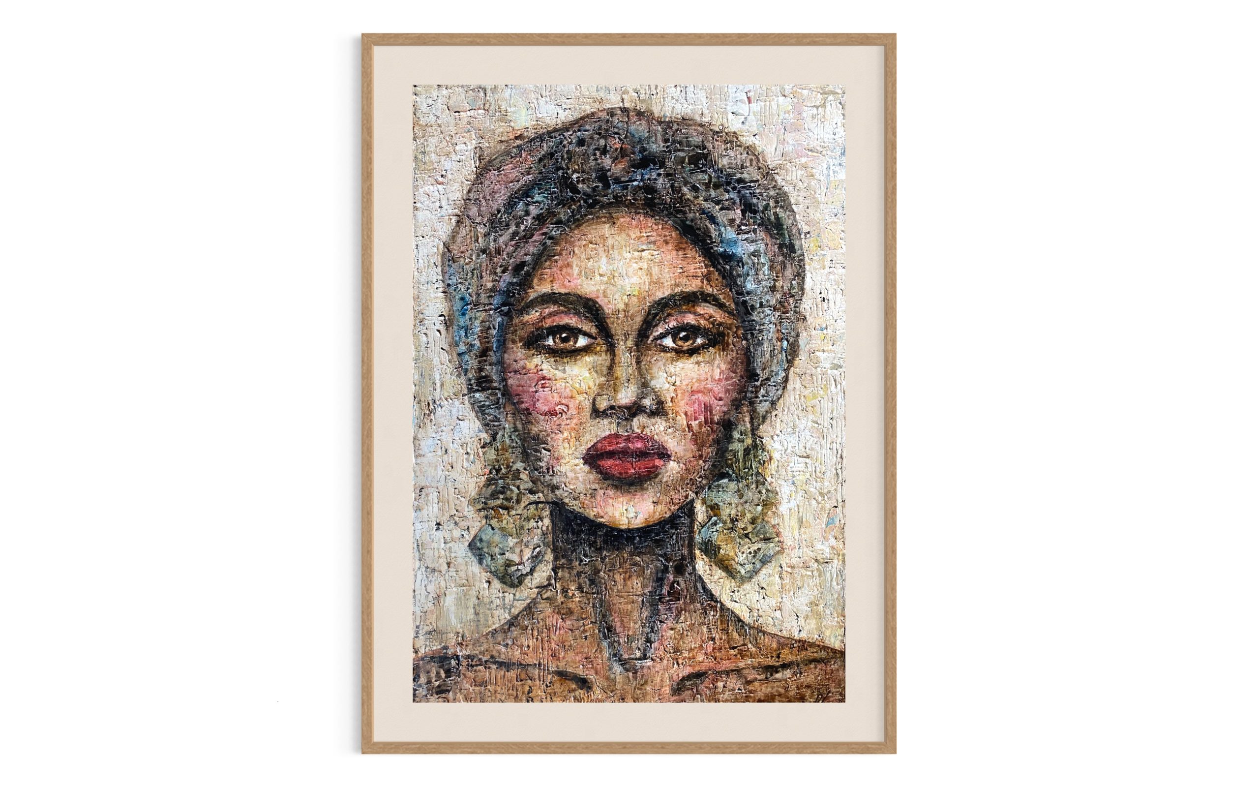 Maleri-af-afrikansk-staerk-kvinde-gyldne-farver-portraet-kunst-til-vaeggen