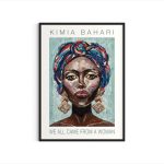 we-all-came-from-a-woman-plakat-af-afrikansk-kvinde-med-turban-og-lysegroen-blaa-baggrund
