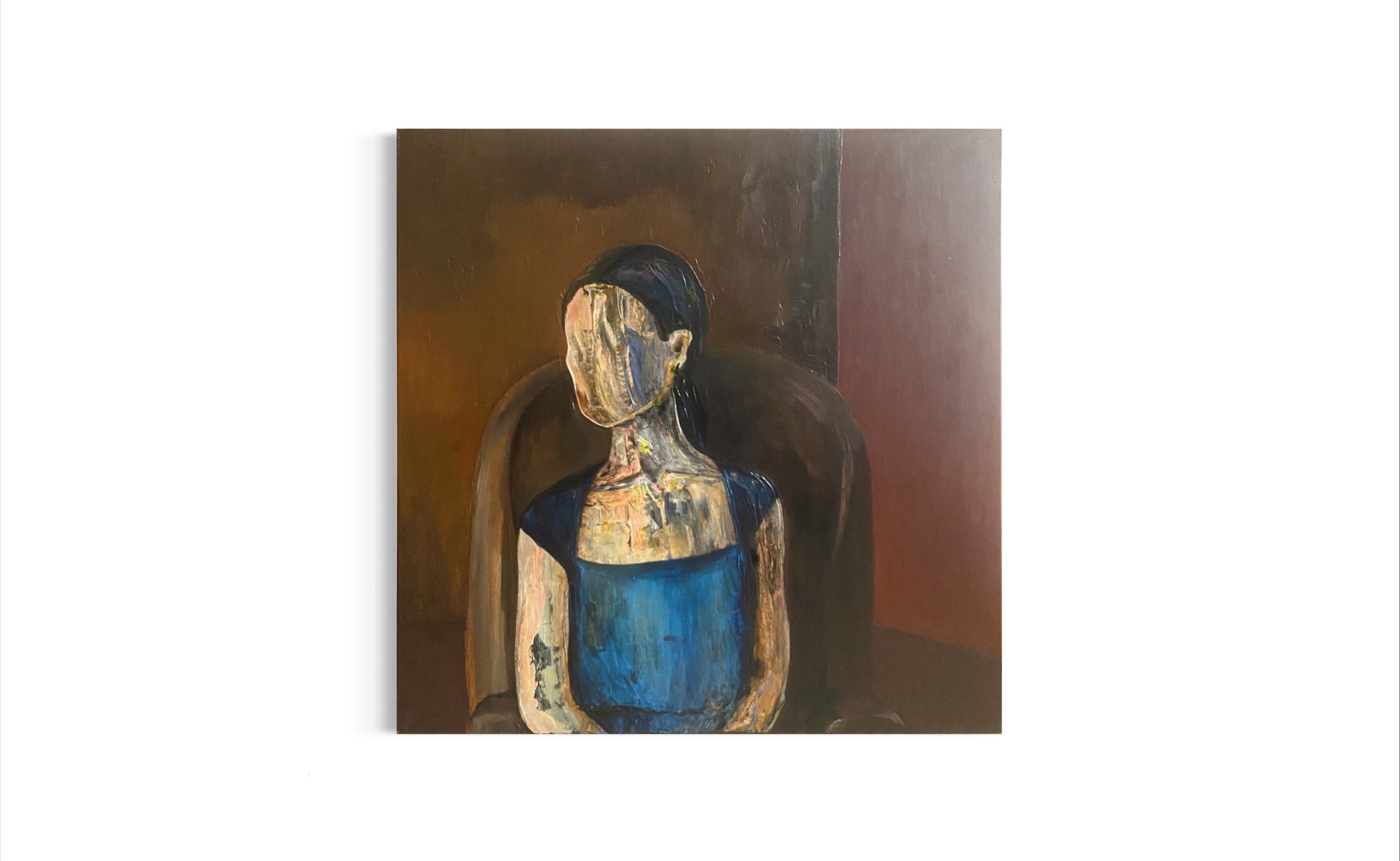 abstrakt-akryl-maleri-kvinde-uden-ansigt-i-stol