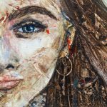 portraet-maleri-brunette-kvinde-blaa-oejne-frontal