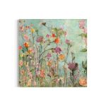 Maleri af blomsterhave med orange, lilla og violette blomster og varmblå himmel baggrund.