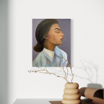 Maleri af kvinde i profil med lukkede øjne, lav knold og hvid skjorte der krammer sig selv